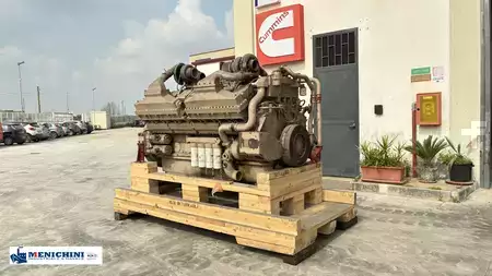 Silnik napędowy  Cummins GSK60-G3 (1)