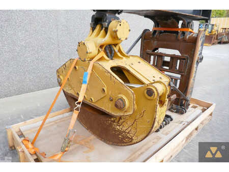 Overige  Caterpillar 4 (11)