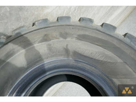 Tyres  Bridgestone 4 (8)