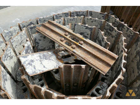 Pozostałe  Caterpillar 4 (14)