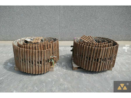 Pozostałe  Caterpillar 4 (3)