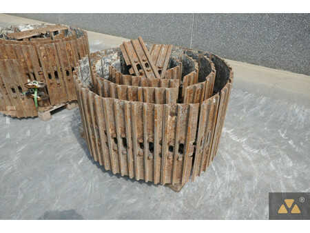 Pozostałe  Caterpillar 4 (8)