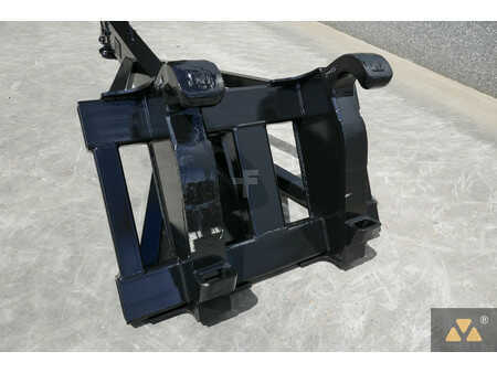 Pozostałe  Caterpillar 4 (7)