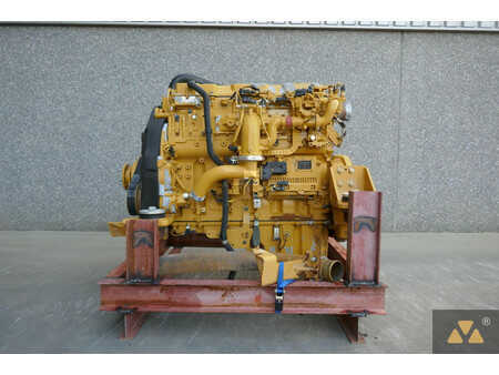 Voimansiirto  Caterpillar 4 (3)