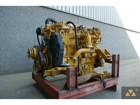 Voimansiirto  Caterpillar 4 (5)