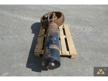 Parte do chassi  Caterpillar 4 (8)