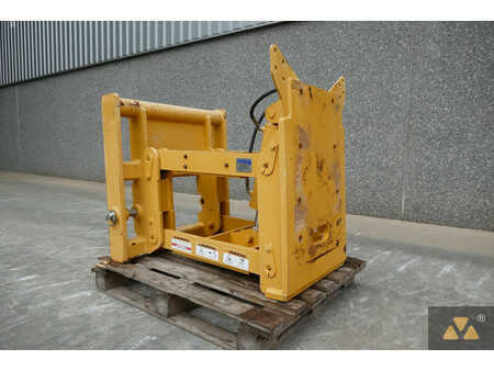 Pozostałe  Henke 4 (5)