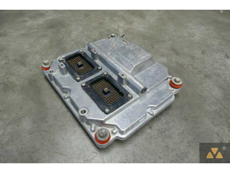 Pozostałe  Caterpillar 4 (3)