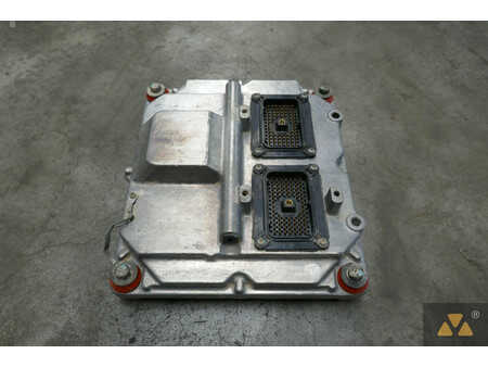 Pozostałe  Caterpillar 4 (7)