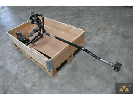 Pozostałe  Caterpillar 4 (5)