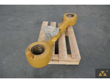 Pozostałe  Caterpillar 7 (5)