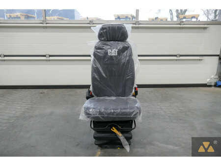 Pozostałe  Caterpillar 7 (6)