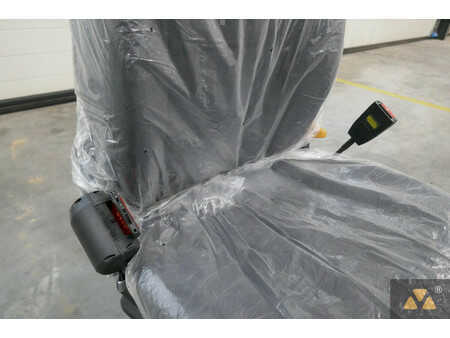 Pozostałe  Caterpillar 7 (9)