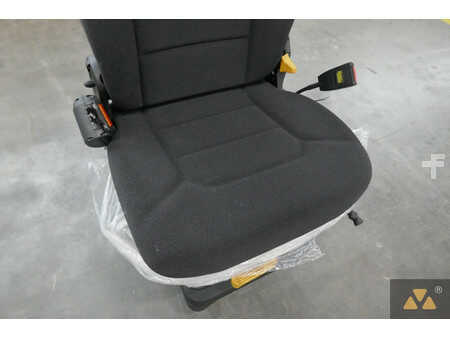 Pozostałe  Caterpillar 7 (11)