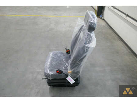 Pozostałe  Caterpillar 7 (4)