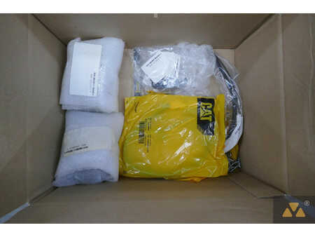 Pozostałe  Caterpillar 7 (11)