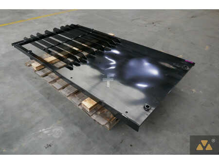 Pozostałe  Caterpillar 7 (4)