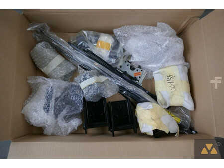 Pozostałe  Caterpillar 7 (9)