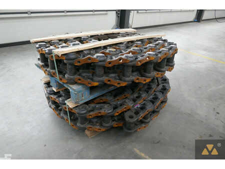 Pozostałe  Caterpillar 7 (8)