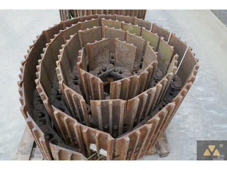 Pozostałe  Caterpillar 4 (12)