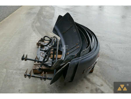 Annet  Caterpillar 4 (4)