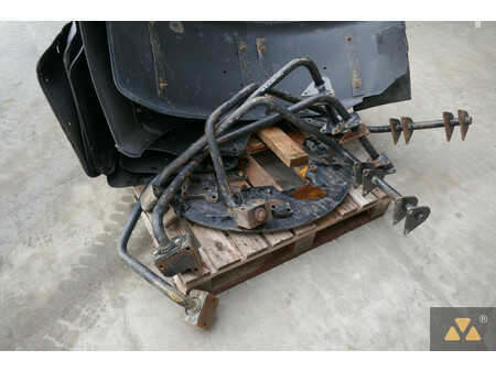 Annet  Caterpillar 4 (8)