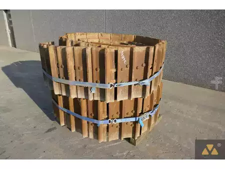 Andet  Caterpillar 4 (2)