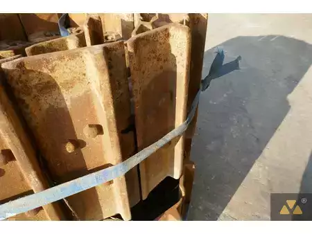 Andet  Caterpillar 4 (9)