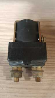 Kontrola motoru  Albright Gebruikte Albright contactor (4)