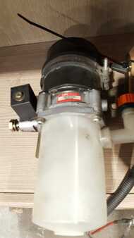 Impianto idraulico  [div] Gebruikte hydrauliek unit voor Linde (2)
