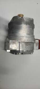 Hydraulik  [div] Linde hydrauliekpomp (2)