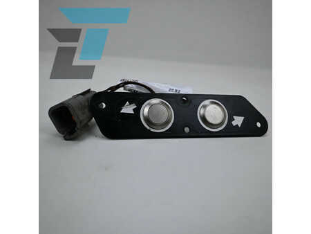 66709_211910916-2.jpg?v=1761538959