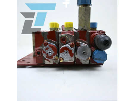 66709_358554653-4.jpg?v=1761538959