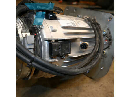 66709_657166127-5.jpg?v=1761538959