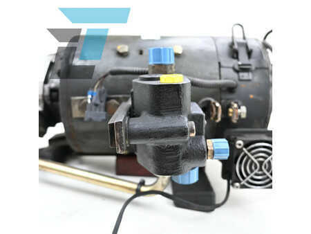 66709_856975915-2.jpg?v=1761538959