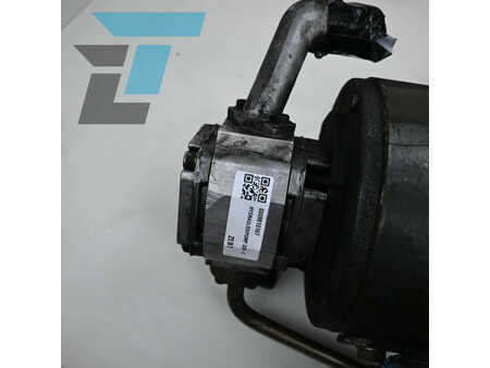 66709_856975915-3.jpg?v=1761538959