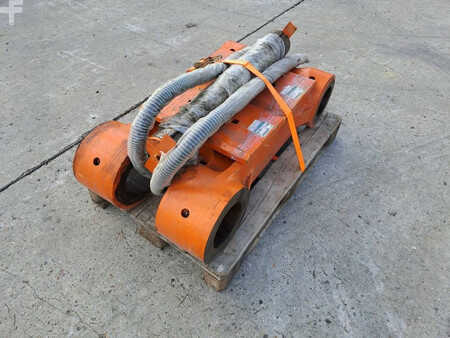 Ostatní  Hitachi 7 (4)