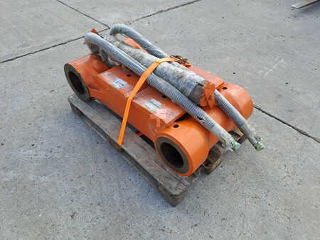 Ostatní  Hitachi 7 (5)