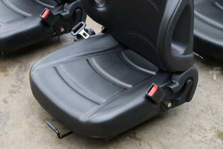 forklift seat  [div] ZETEL (4)