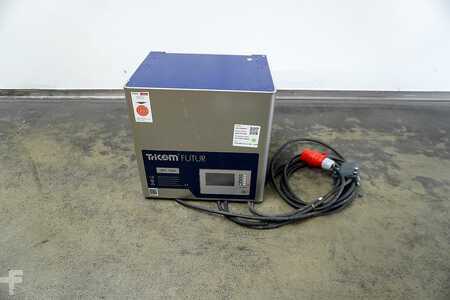 HF 2022  TriCOM TriCOM Futur Z 48V / 120A (3)