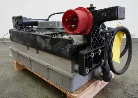 HF 2018  Linde integr. LDG 48 V/120 A (1)