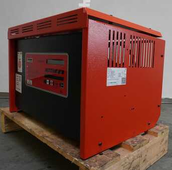 Lataa muut
 2021 industrie automation intronic B EU E 24V/50A (1)