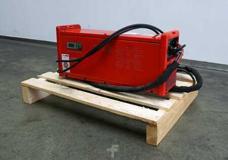 HF 2016  Fronius Selectiva Plus 4100 48V/100A EUW (1)