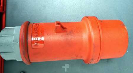 HF 2017  Fronius Selectiva 4090 AIR-PULS 48V/90A (3)