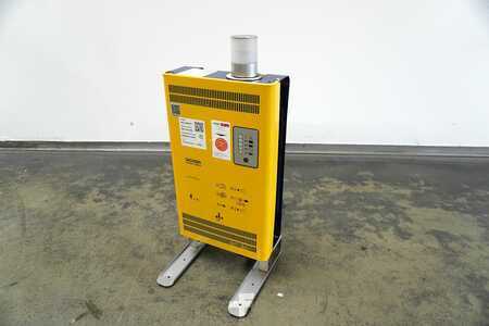 HF 2019  TriCOM Tricom Futur 24V/60A (1)