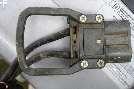 Nabíjet ostatní 2016  TriCOM TriCom Select 48V/100A (4)