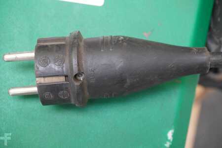 HF 2007  Hoppecke trak air E 230 G24/50 B-F14 H0-HF (5)