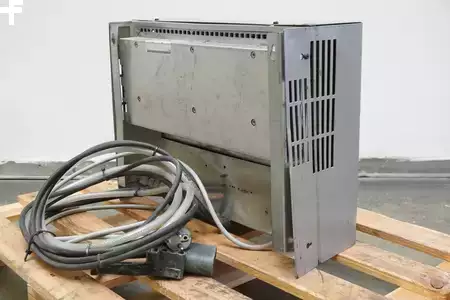 HF 2016  industrie automation powertron E 24 V/80A (2)