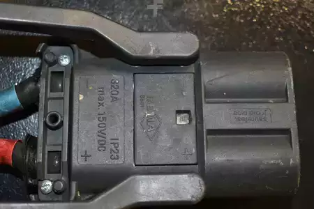 Lataa muut 2019  Still ecotron XM D 80 V/150 A (5)