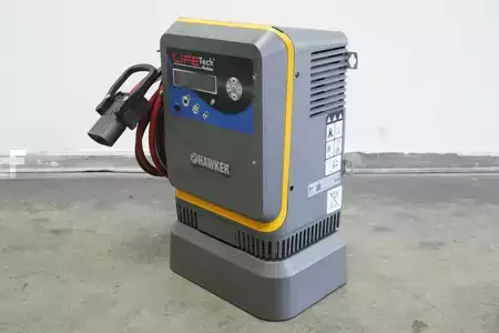 HF 2015  Hawker Life Tech Modular 24V/70A (1)